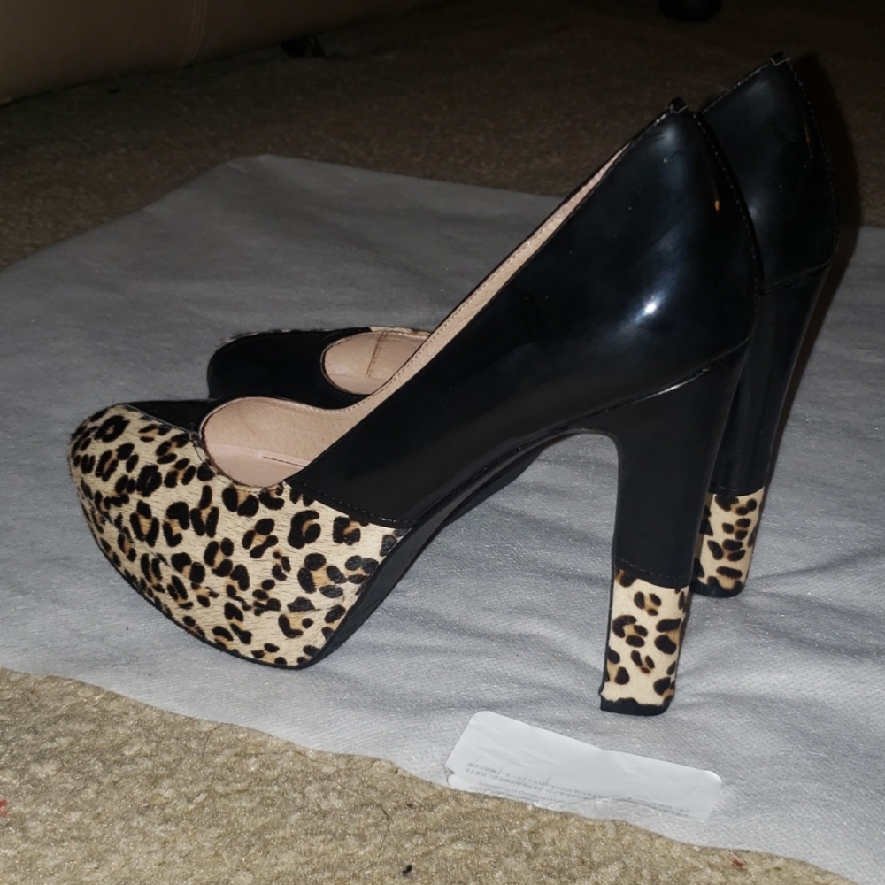 Leopard pumps - Picture 2 of 4